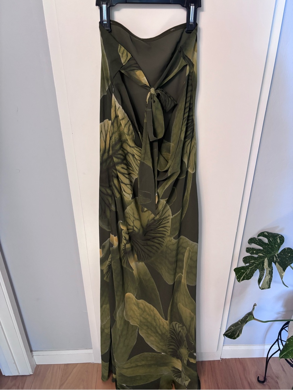 NWT Peppermayo Nettle Maxi Dress in Tropical Floral - Picture 10 of 12